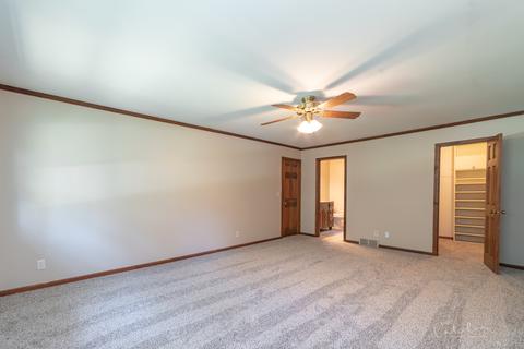 915 Surrey Ln, Algonquin, IL 60102 photo 13