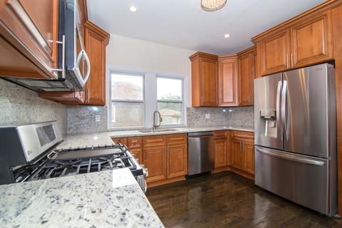 25 E 123rd St, Chicago, IL 60628 photo 8