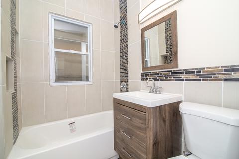 25 E 123rd St, Chicago, IL 60628 photo 17