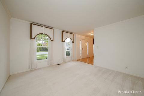 985 Westgate Dr, Aurora, IL 60506 photo 14