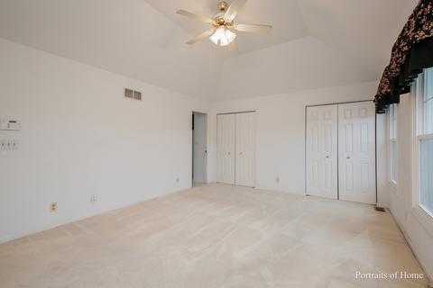 985 Westgate Dr, Aurora, IL 60506 photo 16