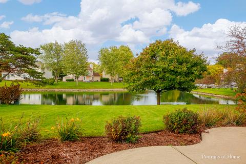 985 Westgate Dr, Aurora, IL 60506 photo 4