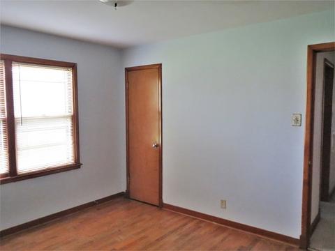 913 Eustace Dr, Dixon, IL 61021 photo 14