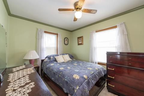 207 Park Rd, Lakemoor, IL 60051 photo 11