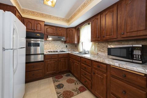 207 Park Rd, Lakemoor, IL 60051 photo 6