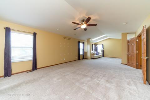 24516 Champion Dr, Plainfield, IL 60585 photo 7