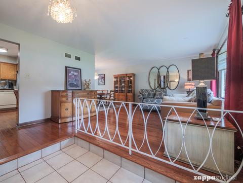 513 S Cherry St, Itasca, IL 60143 photo 5