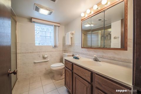 513 S Cherry St, Itasca, IL 60143 photo 16