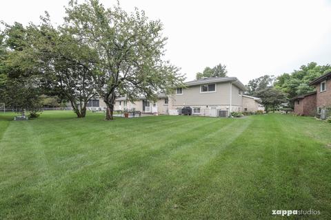 513 S Cherry St, Itasca, IL 60143 photo 4