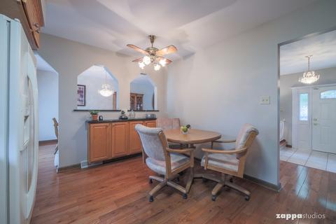 513 S Cherry St, Itasca, IL 60143 photo 11