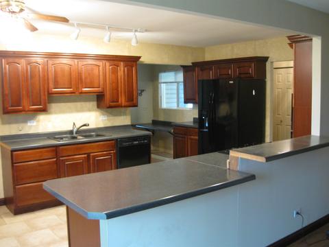 1870 Ashley Rd, Hoffman Estates, IL 60169 photo 5
