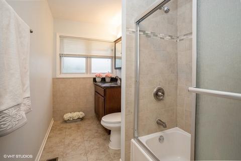 625 Flagstaff Ln, Hoffman Estates, IL 60169 photo 6