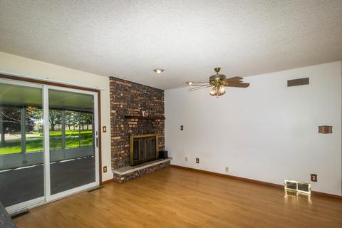 310 W Erickson Gate, Lee, IL 60530 photo 9