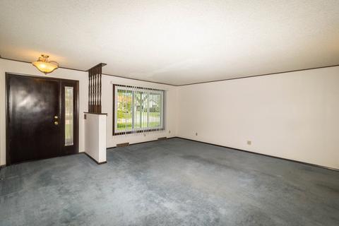 310 W Erickson Gate, Lee, IL 60530 photo 10