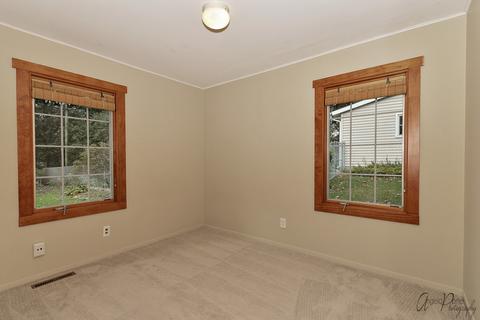 1005 Hayden Dr, Mchenry, IL 60051 photo 16