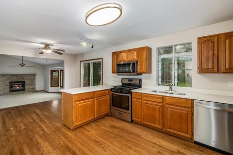 3121 Mini Dr, Wadsworth, IL 60083 photo 5