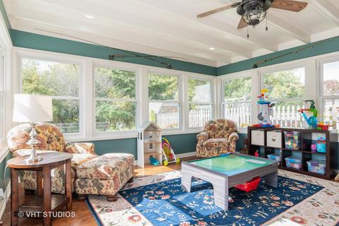 1160 S Appletree Ln, Bartlett, IL 60103 photo 9