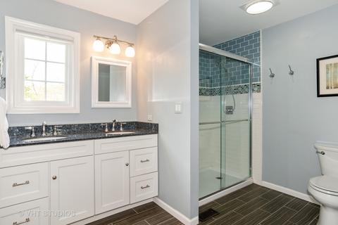 1160 S Appletree Ln, Bartlett, IL 60103 photo 11