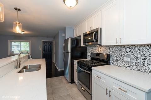15335 Maple Ln, Markham, IL 60428 photo 5
