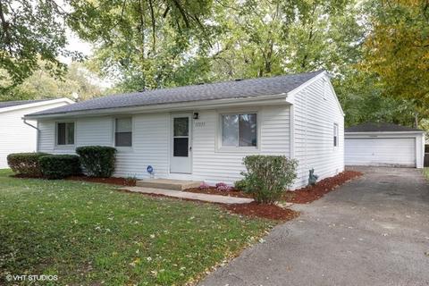 15335 Maple Ln, Markham, IL 60428 photo 1