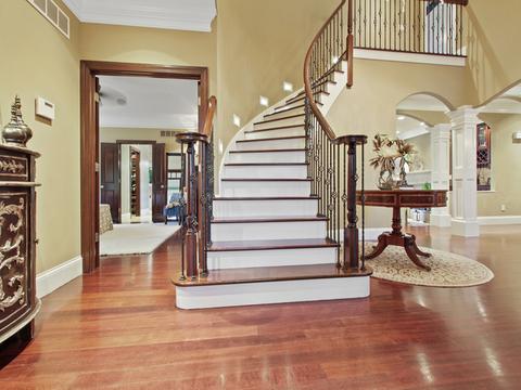 12 Stonebrook Ct, Bloomington, IL 61704 photo 3
