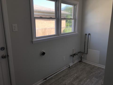 625 E 155th St, Phoenix, IL 60426 photo 10