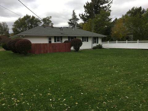 406 S Union St, Dwight, IL 60420 photo 3