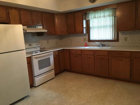 406 S Union St, Dwight, IL 60420 photo 4