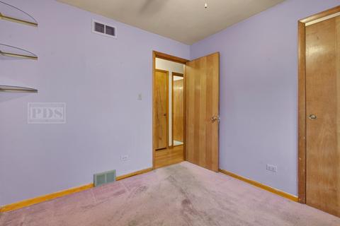 7706 S 78th Ct, Bridgeview, IL 60455 photo 15