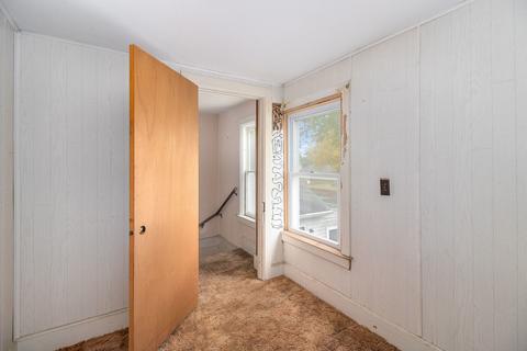 401 S Ayer St, Harvard, IL 60033 photo 9