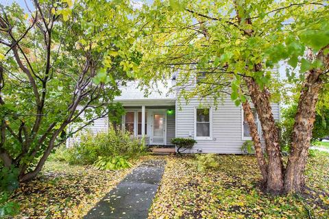 401 S Ayer St, Harvard, IL 60033 photo 1