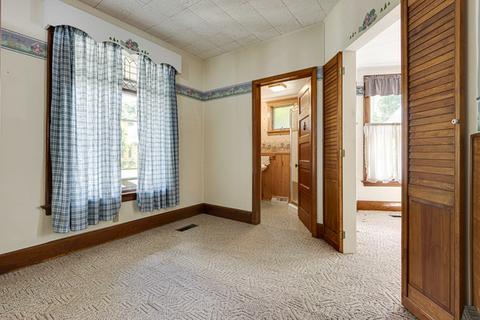 146 N Porter St, Elgin, IL 60120 photo 6