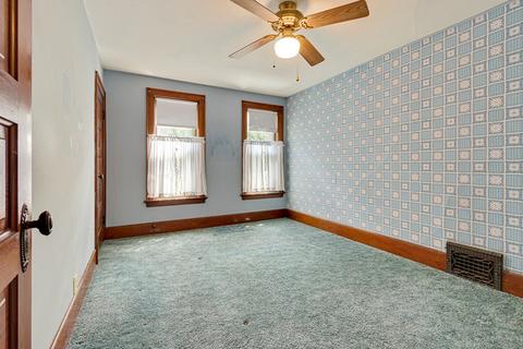 146 N Porter St, Elgin, IL 60120 photo 18