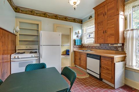 146 N Porter St, Elgin, IL 60120 photo 14
