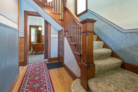 146 N Porter St, Elgin, IL 60120 photo 4