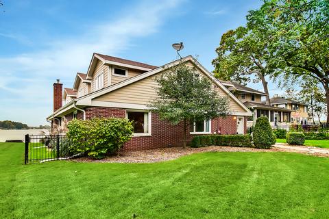 616 Regner Rd, Mchenry, IL 60051 photo 1