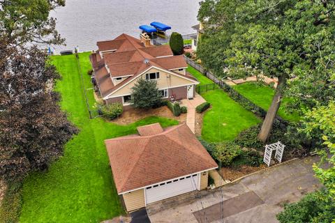 616 Regner Rd, Mchenry, IL 60051 photo 4