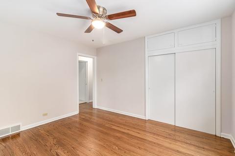 239 N Marion Ave, Bartlett, IL 60103 photo 5