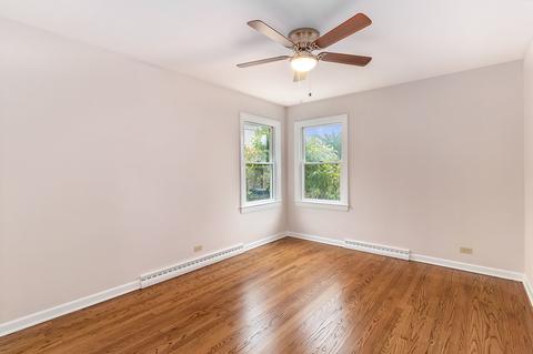 239 N Marion Ave, Bartlett, IL 60103 photo 3