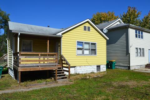 124 E Main St, Braidwood, IL 60408 photo 1