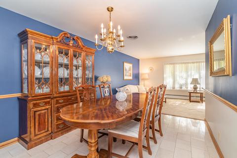 574 Westmere Rd, Des Plaines, IL 60016 photo 7