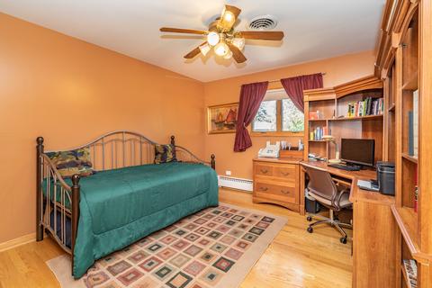 574 Westmere Rd, Des Plaines, IL 60016 photo 16