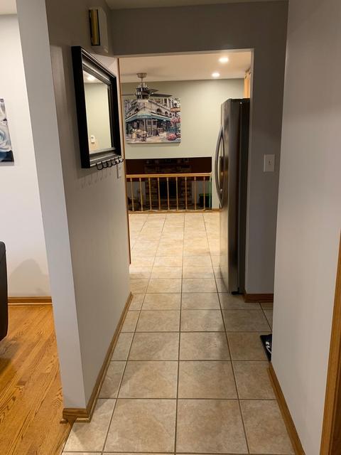 7215 S Roberts Rd, Bridgeview, IL 60455 photo 5