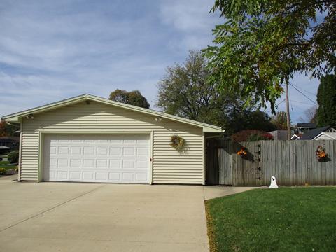 2305 13th St, Peru, IL 61354 photo 17