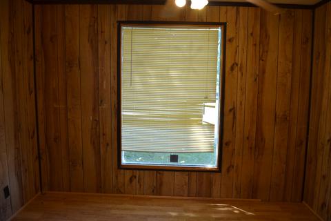 901 E Clay St, Clinton, IL 61727 photo 12