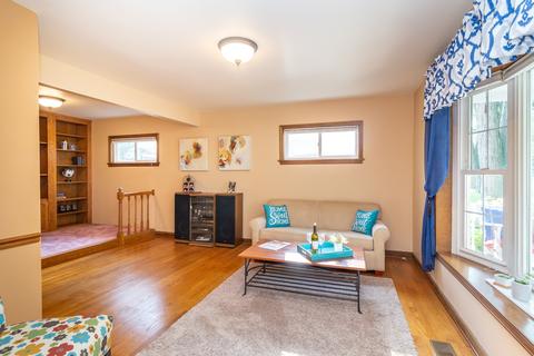 2245 Covert Rd, Glenview, IL 60025 photo 9
