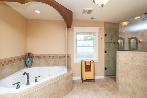 2245 Covert Rd, Glenview, IL 60025 photo 17