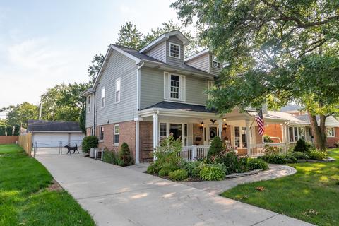 2245 Covert Rd, Glenview, IL 60025 photo 2