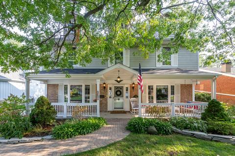 2245 Covert Rd, Glenview, IL 60025 photo 1