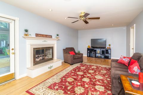 2245 Covert Rd, Glenview, IL 60025 photo 11